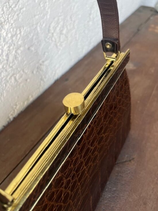 Vintage 1950s Alligator Handbag - Picture 8 of 8